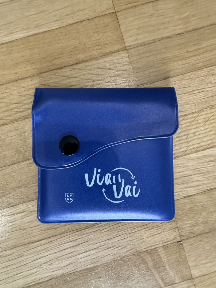 Portacenere: Piccolo posacenere blu "Via Vai" - Pratico e compatto! – Nuovo (secondo la descrizione) da Viganello venduto da BlackPanda0003