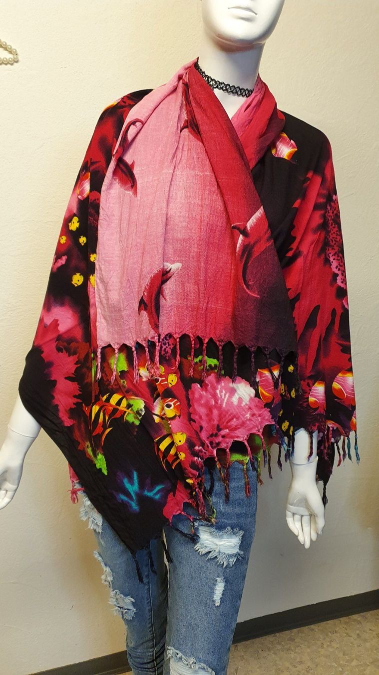 Foulard & Sciarpe: 🌺Foulard🌺 – Usato da Wald ZH venduto da CapLux 1