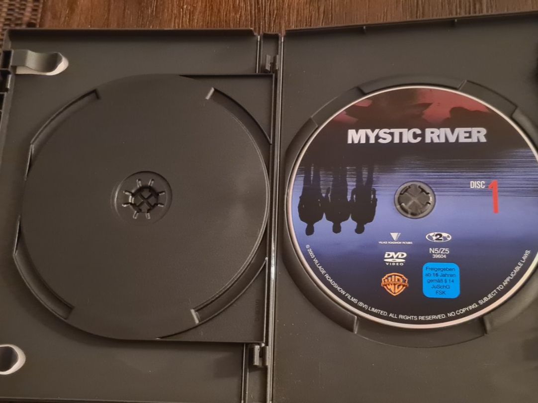 Tutti i DVDs: Mystic River (H) – Usato da Oberkirch LU venduto da ThE_CoLLecTor666 3