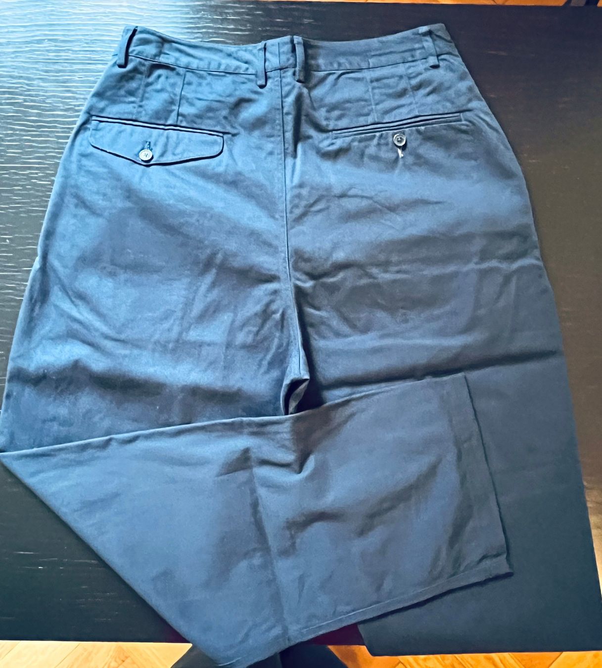Pantaloni: Universal Works Chino – Nuovo (secondo la descrizione) da Bern venduto da redlentil68 7