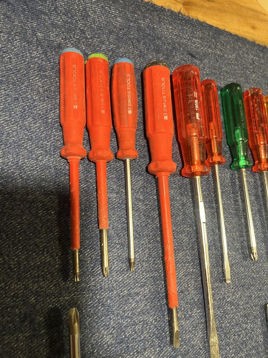 PB Swiss Tools Alle Werkzeuge: Schraubenzieher Set verschiedene Grössen – Gebraucht aus Würenlos von jam_mv8g 1