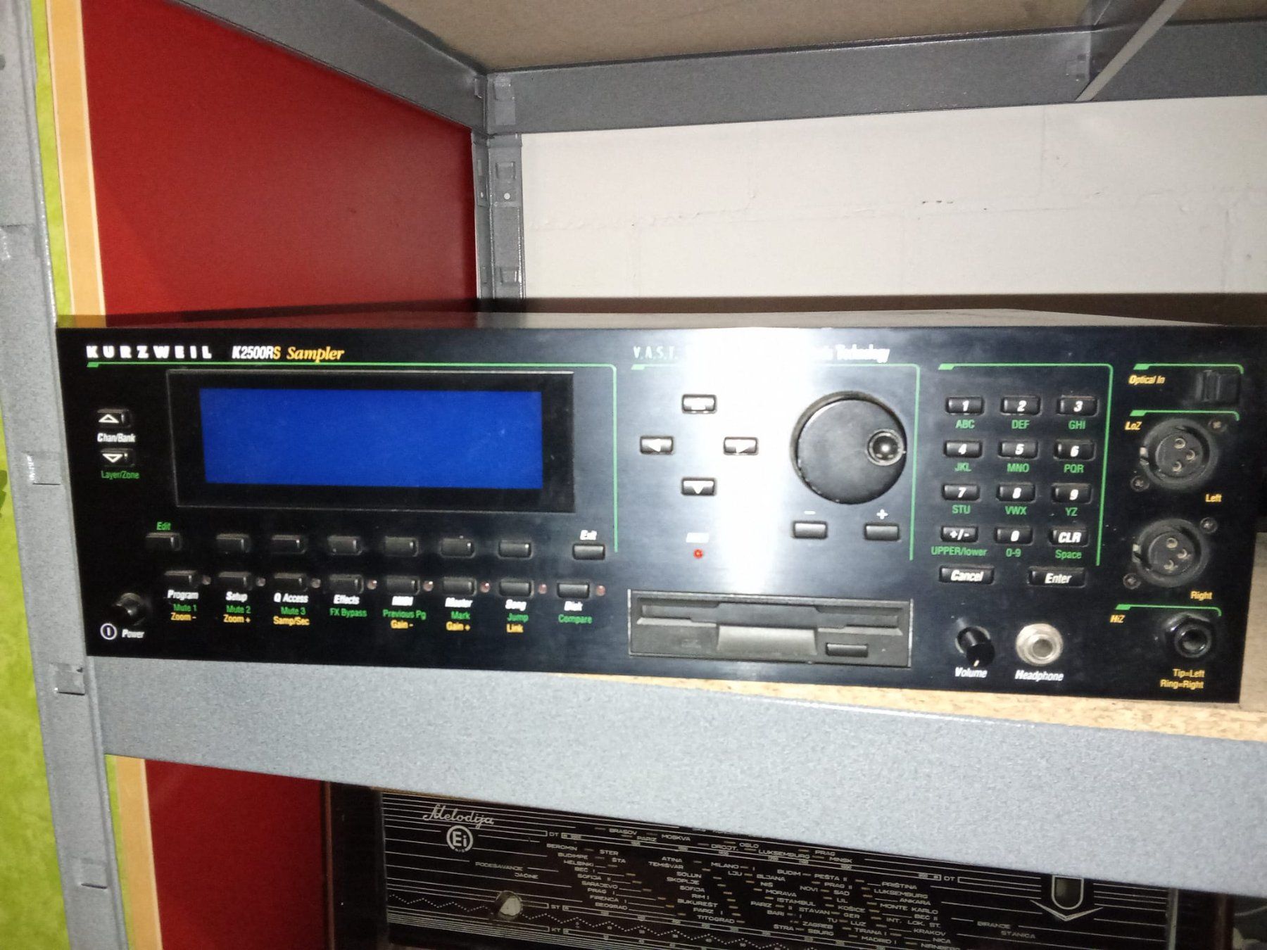 Musikinstrumente: Kurzweil sampler – Gebraucht aus Wallisellen von kia_xd8l