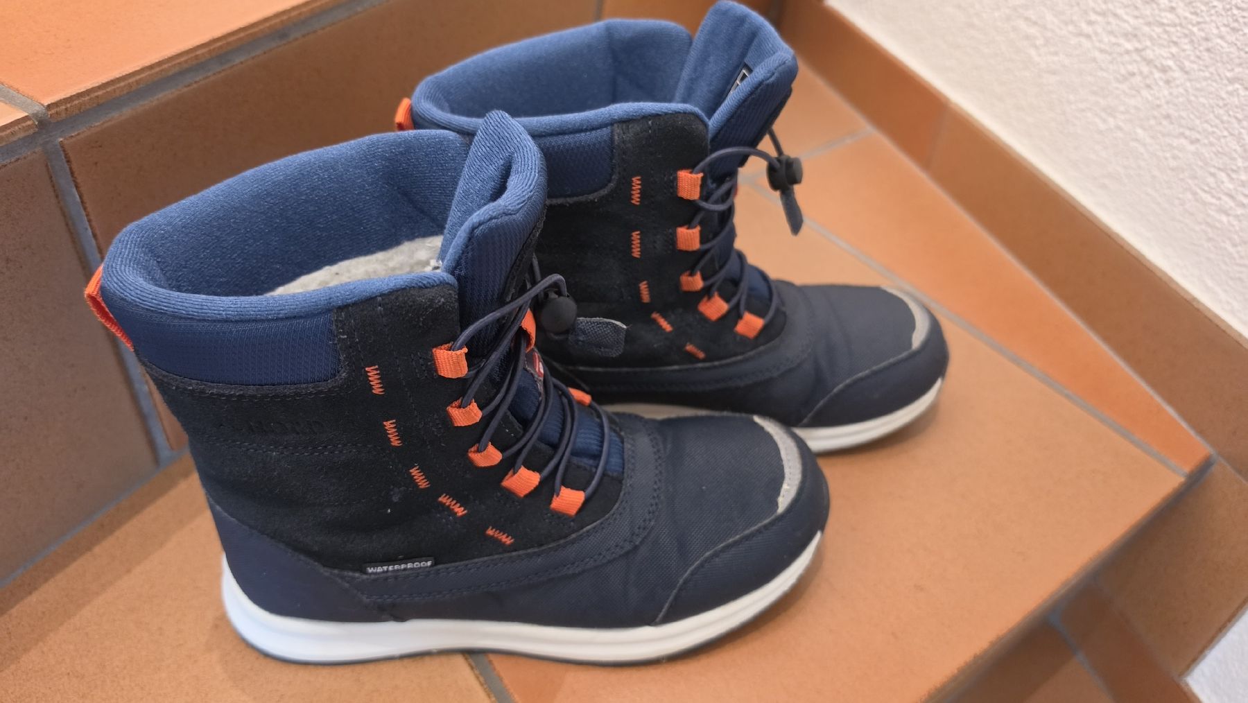 46 Nord Scarpe per ragazzi: Winterstiefel gr. 35 – Usato da Uttwil venduto da ClaudiaZ07 1