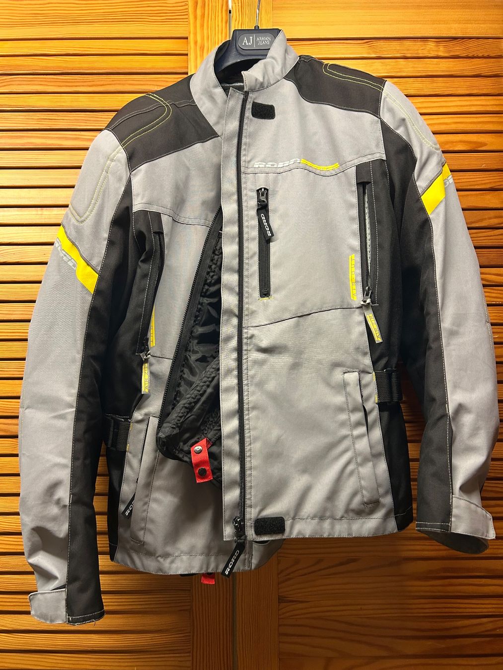 Lotti di vestiti: Vestes et pantalons de moto – Usato da begnins venduto da patoch55 3