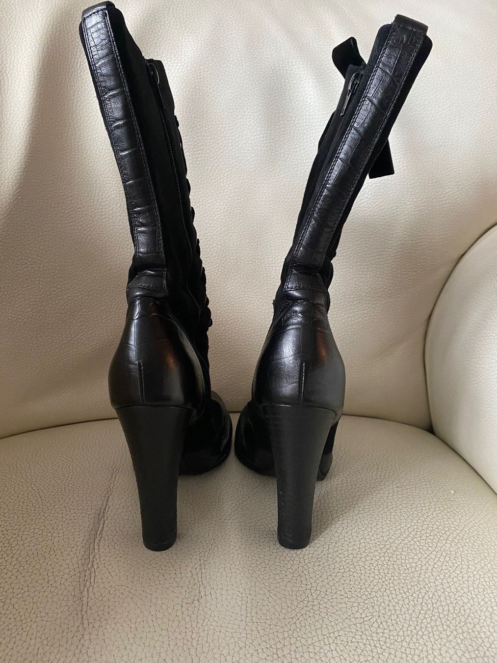 Scarpe da donna: Suede high heel boots – Usato da Zürich venduto da Yuece 2