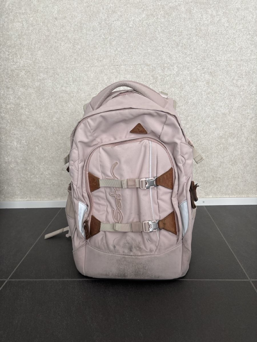 Satch Borse & Zaini: Satch Schulrucksack, Farbe Rosa – Usato da Andwil SG venduto da Lazio10