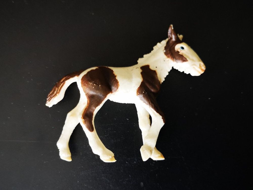 Süsses braun-weisses Fohlen von Schleich made in Germany | Kaufen auf ...