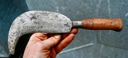 ANTIKE Handsichel  L 26cm - SEUREAU À L'ISLE
