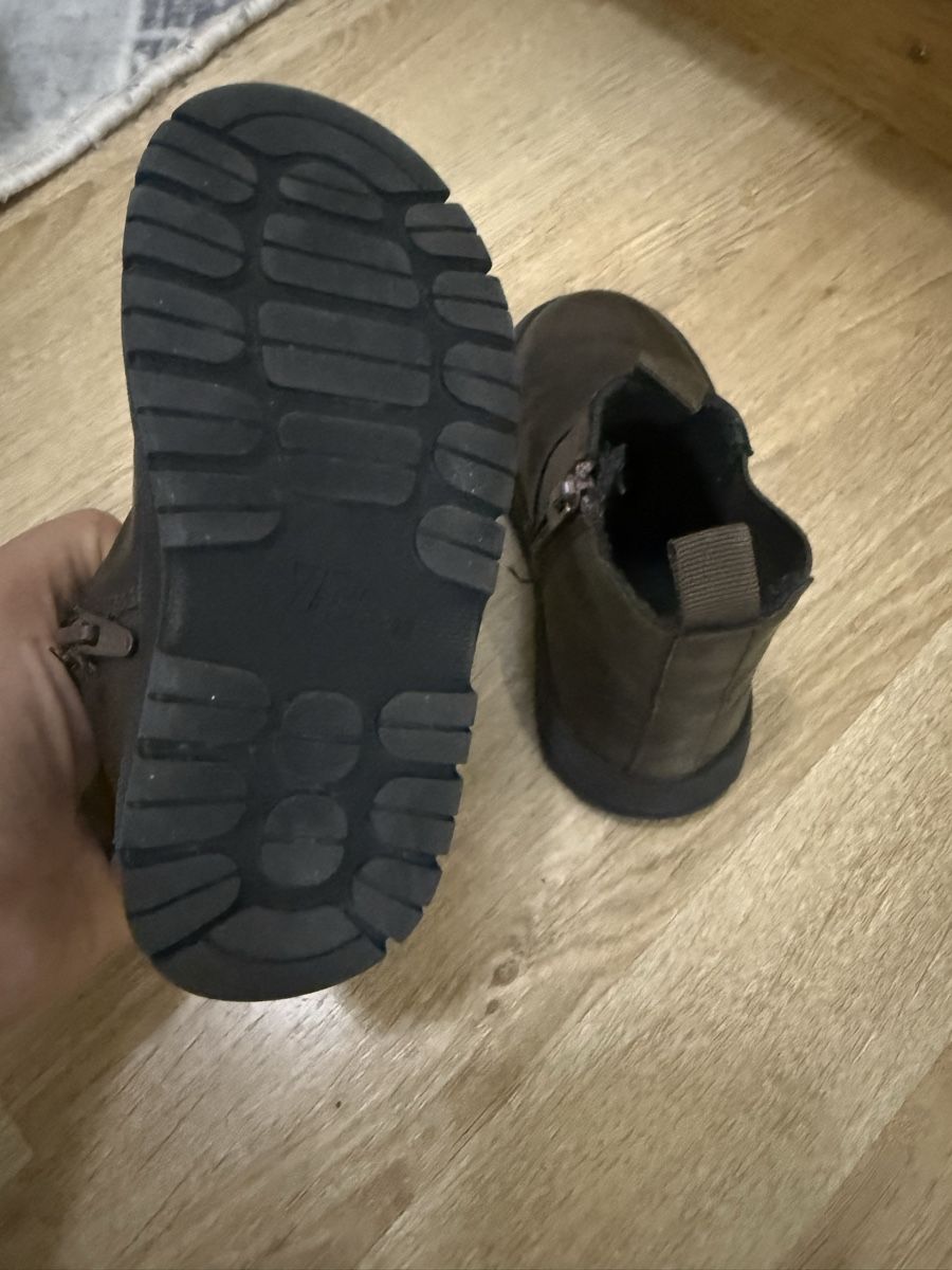Zara Schuhe für Jungen: Kinder Stiefel GR.22 – Gebraucht aus Kloten von Privat2011 2