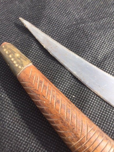 Sonstiges zum Sammeln & Seltenes: Schwert Antik mit Holzintarsien. – Gebraucht aus menziken von Roc3 4