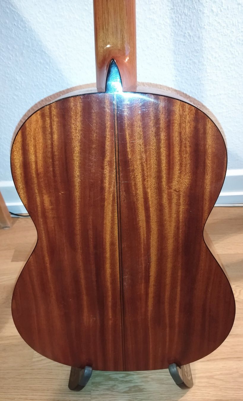 Aria Musikinstrumente: Klassische Gitarre "Aria" – Gebraucht aus Basel von rulinfire 3