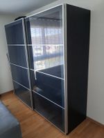 Schiebetürenschrank