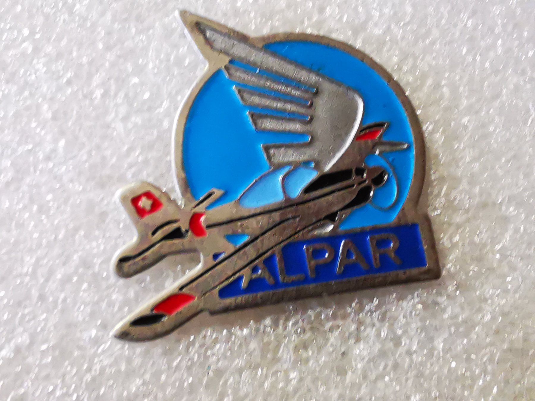 Placchette & Badge: Ansteckpin 155: Alpar – Usato da Oppligen venduto da Pin-Fall-Shop