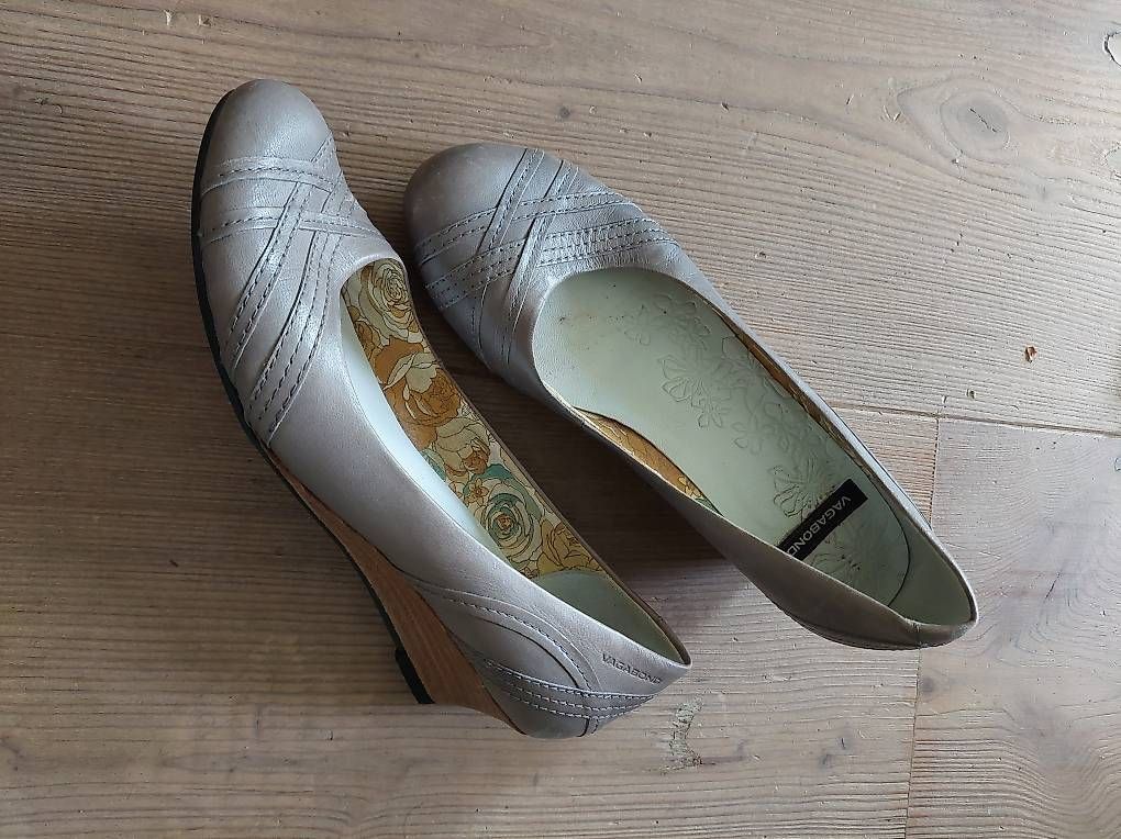 Scarpe da donna: Vagabond Schuhe Pumps 36 – Usato da Zofingen venduto da Lottischilet
