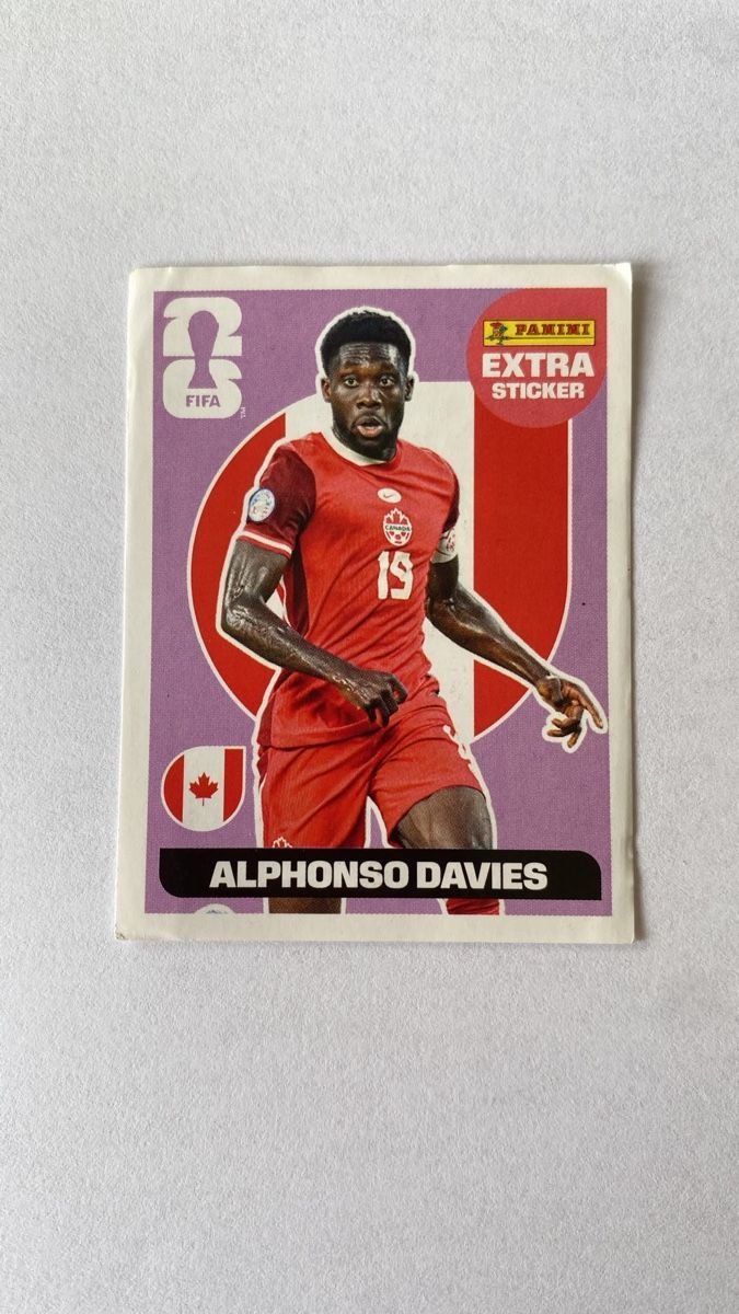 Panini Carte collezionabili: Panini Extra Sticker, Alphonso Davies - VIOLETT – Nuovo (secondo la descrizione) da Therwil venduto da angi_angi