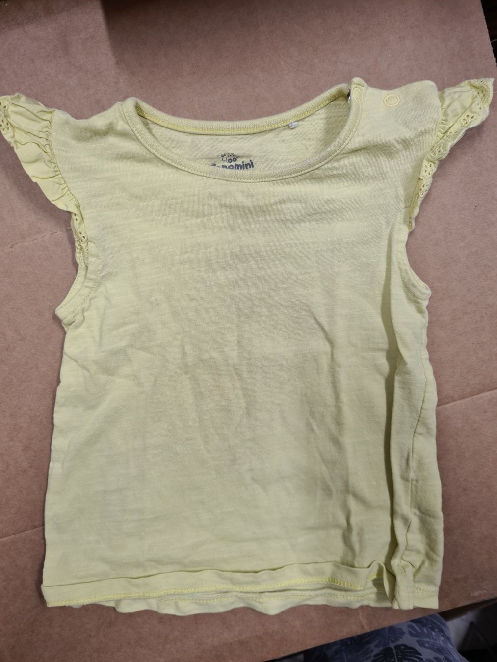 Camicie, Top & T-shirt: Baby T-Shirt 80 – Usato da Amriswil venduto da used2use