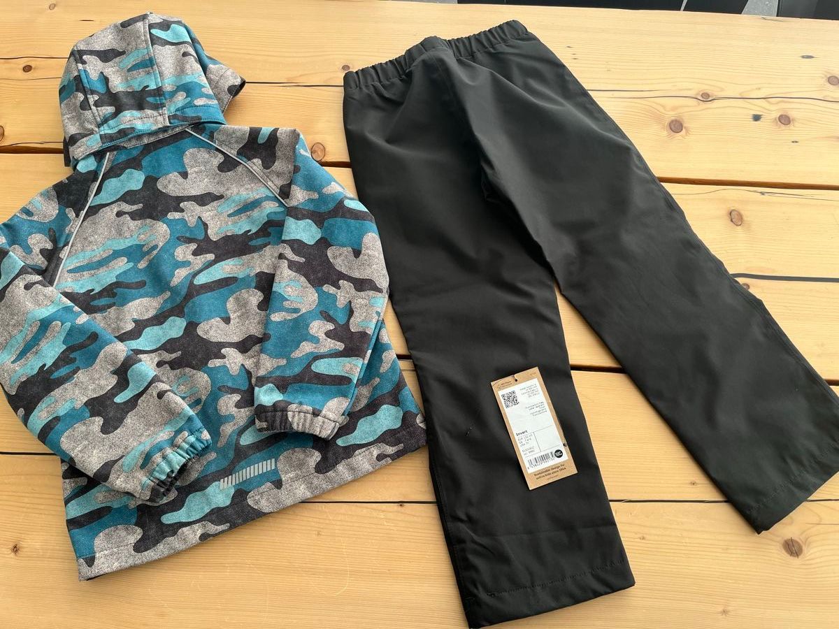 Reima Giacche & Cappotti: Reima Regenhose & Name It Softshelljacke / Regen- Jacke 122 – Usato da Davos Dorf venduto da AJRMBA 3