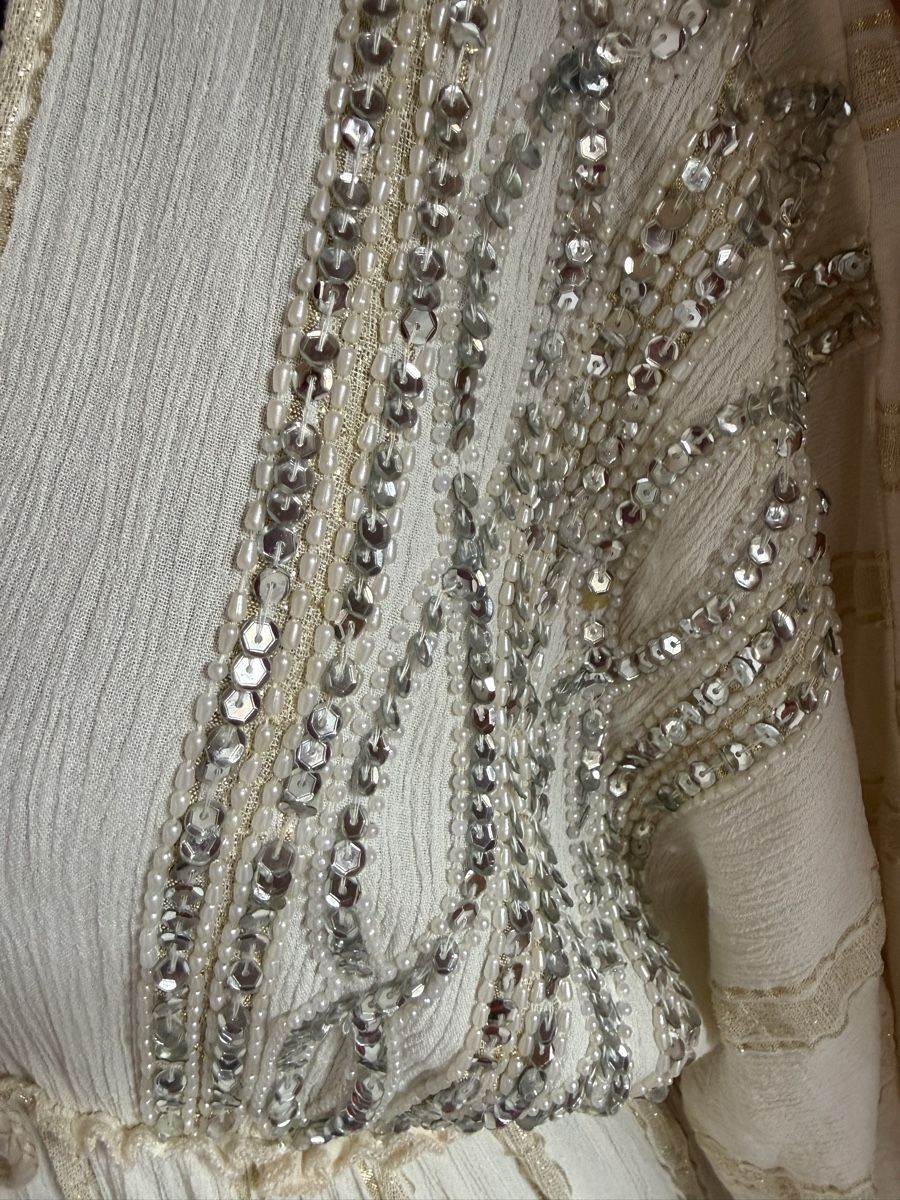 Kleider: Boho Maxikleid mit eingewebten Goldfäden – Neu (gemäss Beschreibung) aus Sigriswil von ck56 5