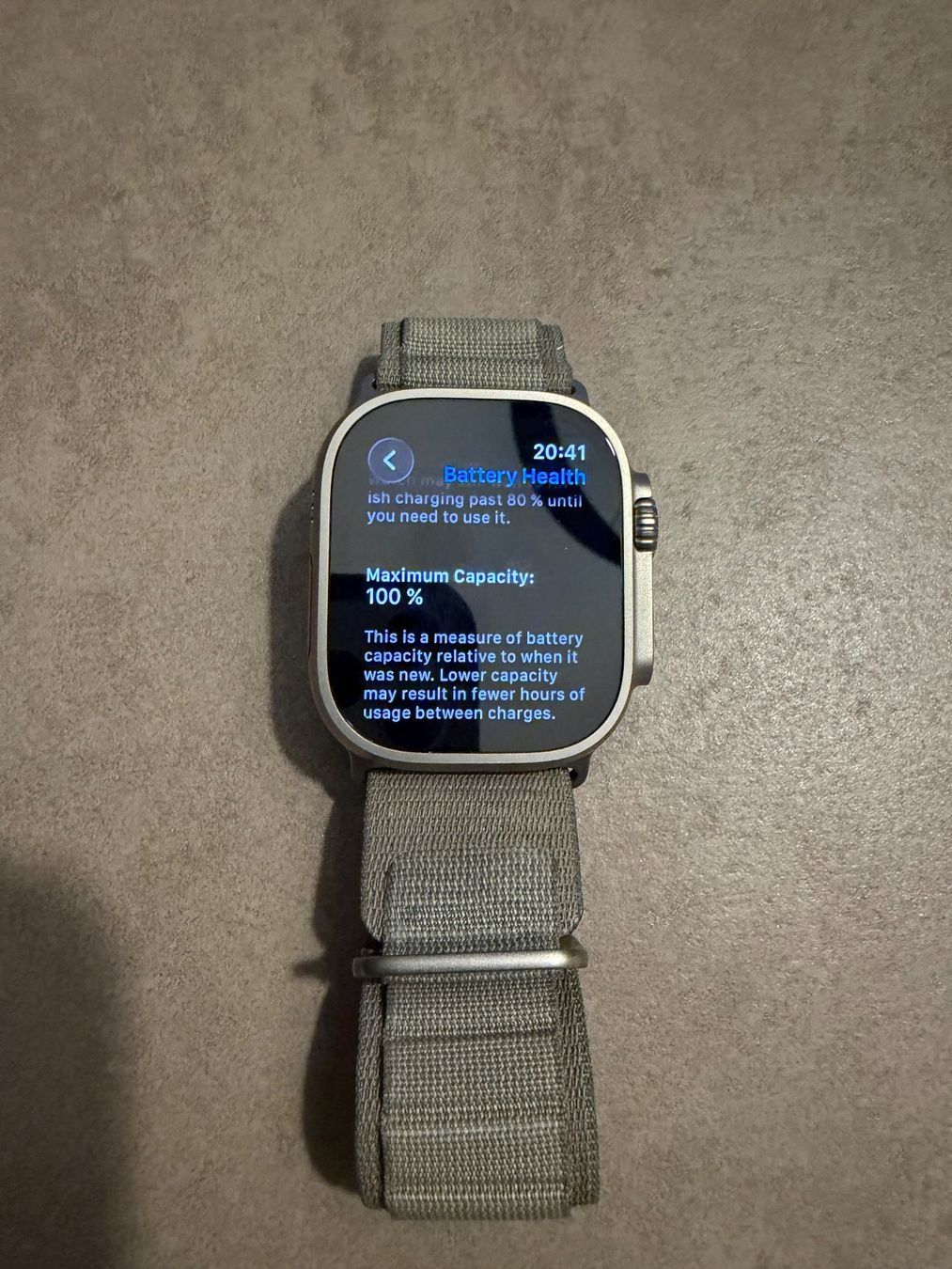 Apple Smartwatch: Apple Watch Ultra 2 49mm Olive – Neu (gemäss Beschreibung) aus Zürich von mal_8hb2 4