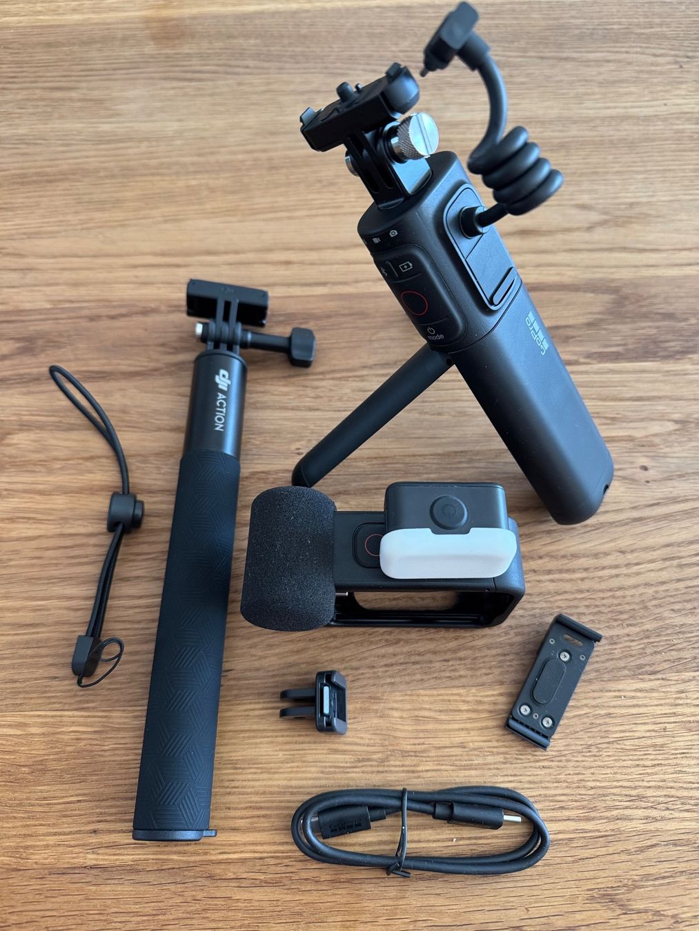 Gopro Action Cam: GoPro Creatorset exkl. GoPro – Gebraucht aus Rothenburg von Jonipa