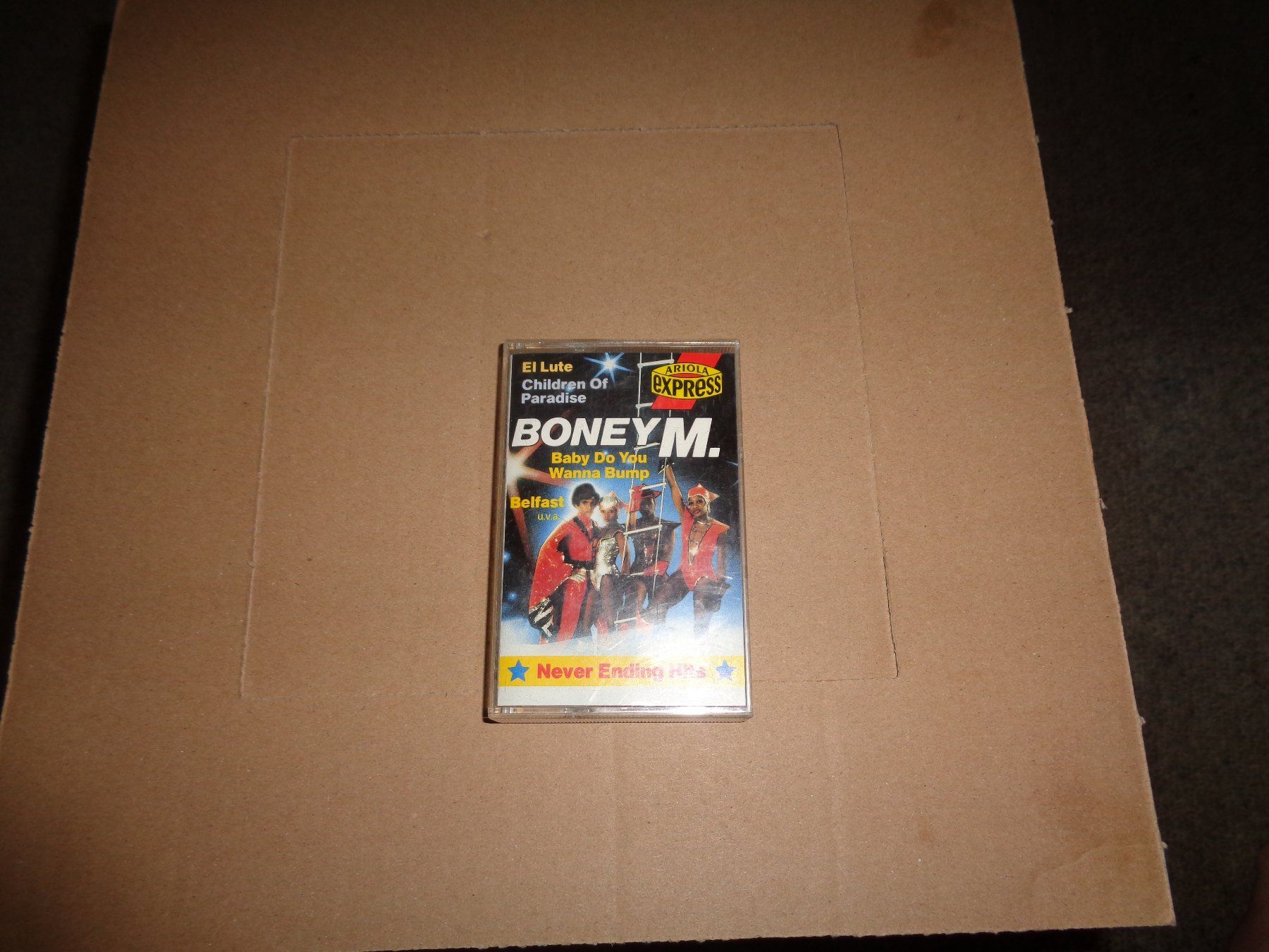 Musicassette: BONEY M. Never Ending Hits Cassette 1987 – Nuovo (secondo la descrizione) da trimbach venduto da Stonehenge1955