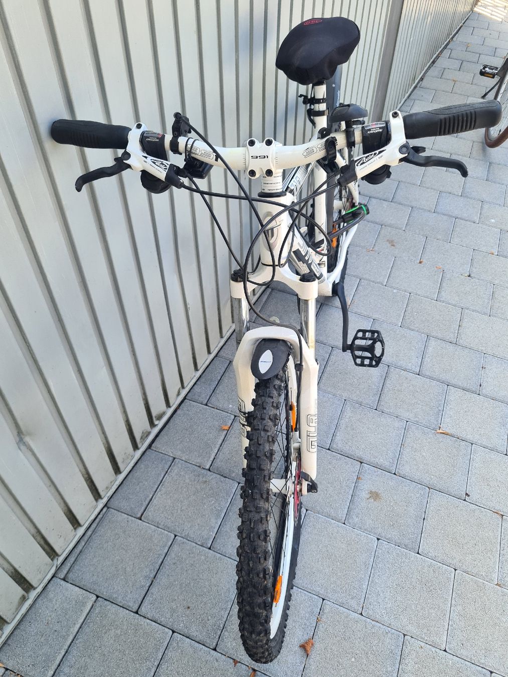 Biciclette: Sintesi 710 Mountainbike weiss – Difettoso da Adligenswil venduto da FriedasWelt 2