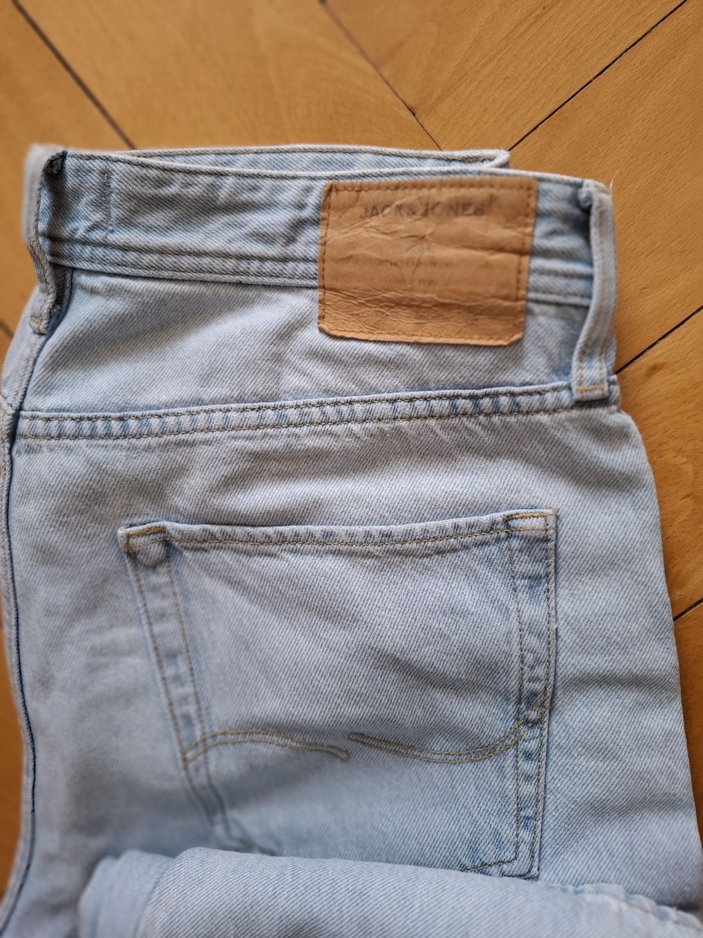 Jack & Jones Jeans: Jeans Jack Jones 32/32 – Usato da Bern venduto da Runner007