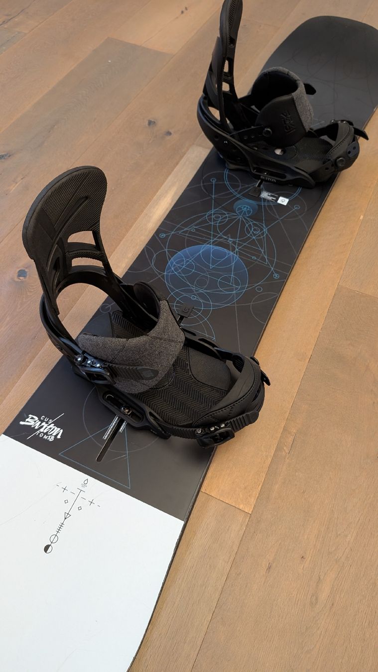 Burton Board: Burton Custom Snowboard 158cm inkl. Bindung – Usato da Schmerikon venduto da speedi18 1
