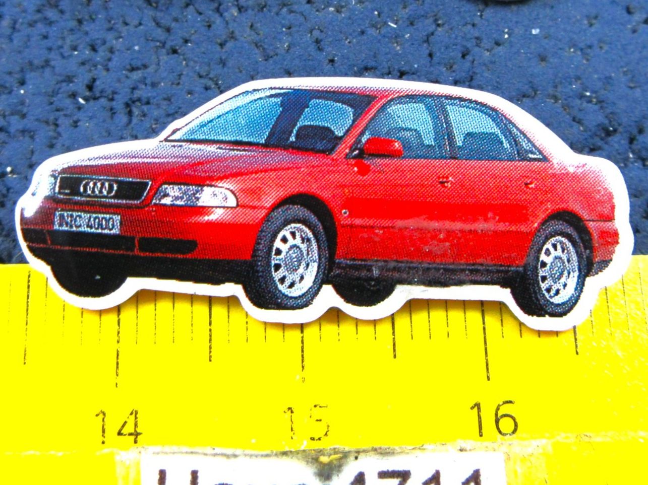 Audi Placchette & Badge: AUDI 80 CABRIOLET AUTO PIN GLASIERT mit SECURITY-CLIP – Usato da Ettingen venduto da Hausi4711 1