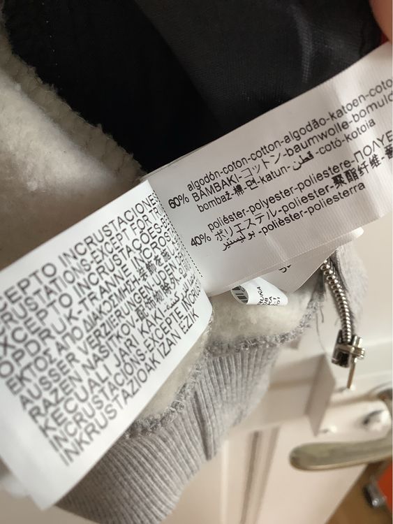Zara Gilet & Giacche: Zipper-Jäckli Weste Gilet boxy in Sweatstoff Zara S/M – Nuovo (secondo la descrizione) da Stäfa venduto da loveforeverlove 4