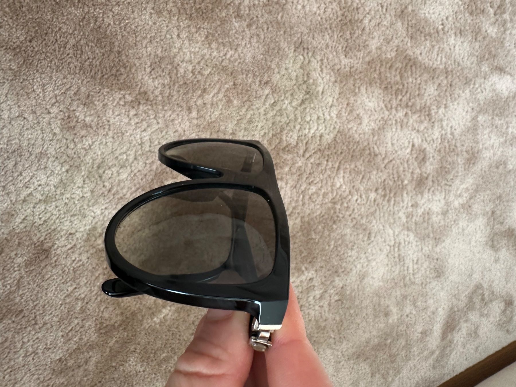 Celine Lunettes & Verres: Celine Sunglasses with Case – D'occasion à Herrliberg par SAY10 6
