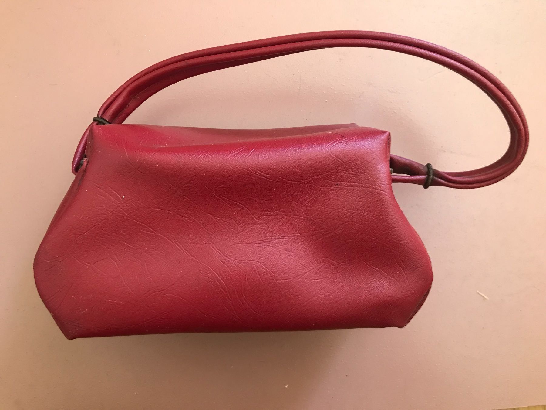 Borse da donna: Antike rote Leder Tasche – Usato da Basel venduto da jillybean 3