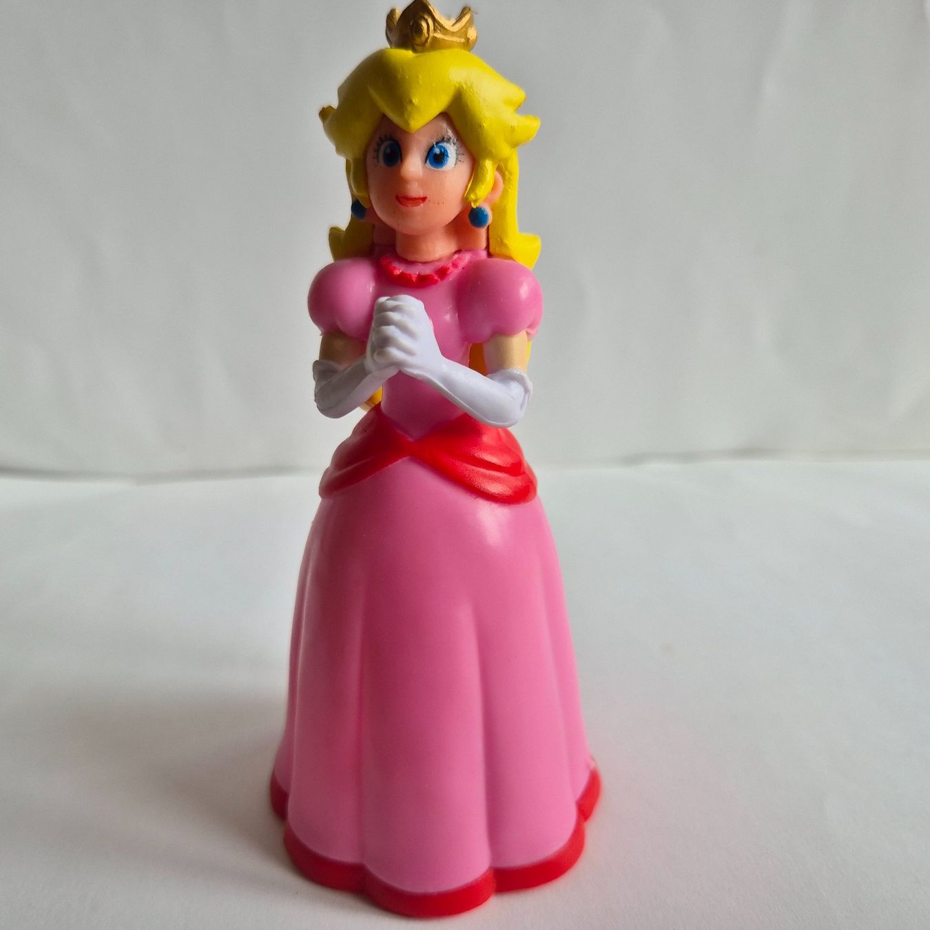 Nintendo Statuette: Super Mario Sammelfigur - Peach - MER – Nuovo (secondo la descrizione) da Zürich venduto da Mephisto87