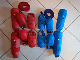Tokaido Karate Schutzausrüstung Set Rot & Blau – Grösse S