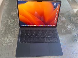 MacBook Air M2