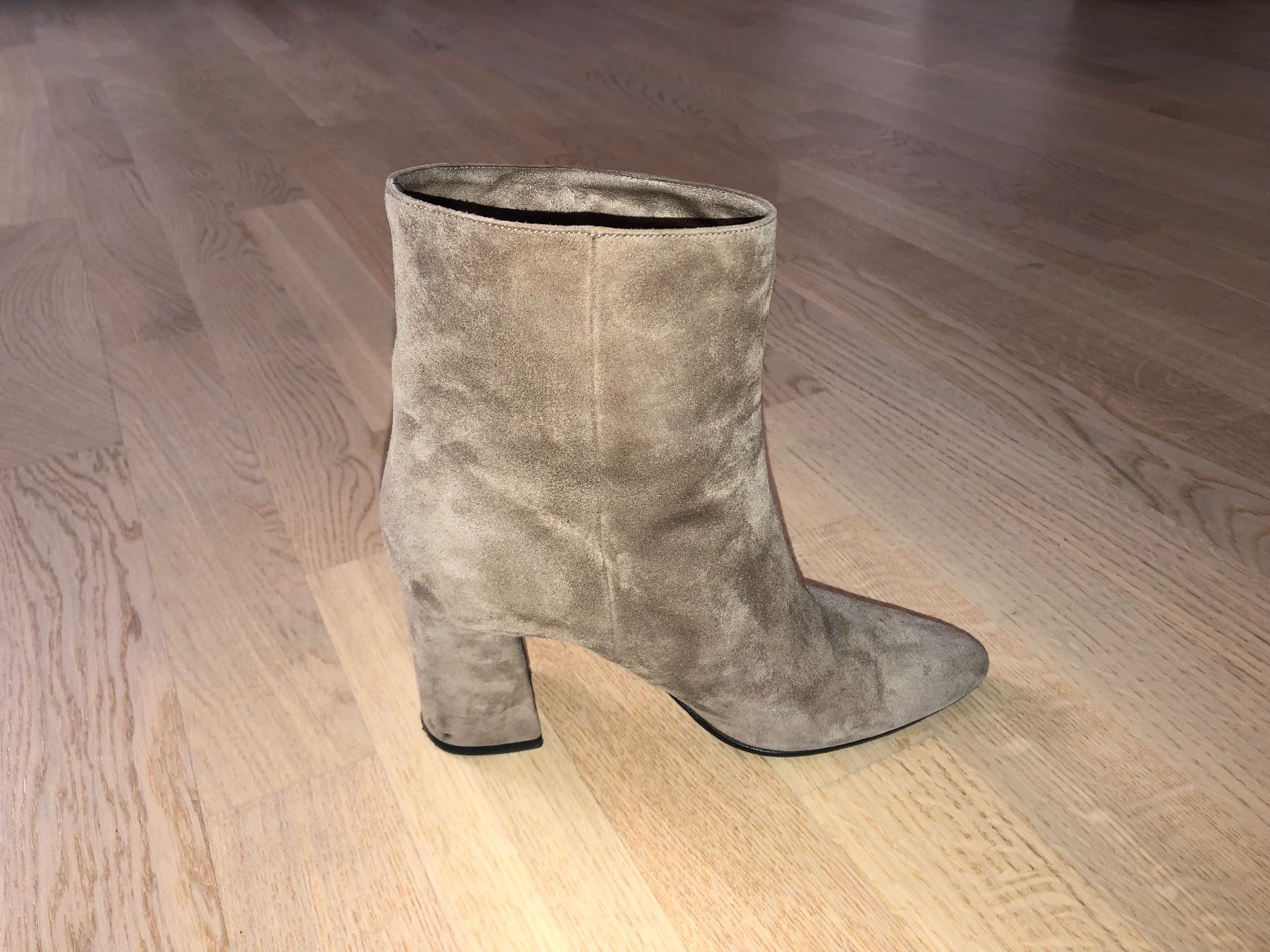 Navyboot Scarpe da donna: NAVYBOOT Boots beige Gr. 38 – Usato da Zürich venduto da sel_w5sd 3