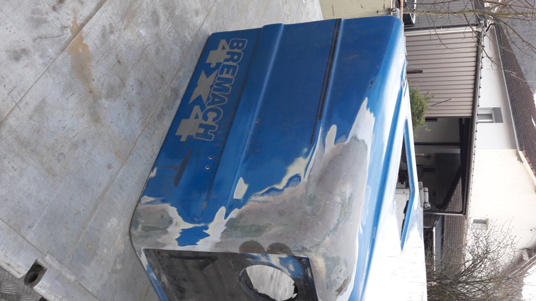 Tutti i ricambio: BREMACH Capot moteur – Usato da Courfaivre venduto da silberschnee 3