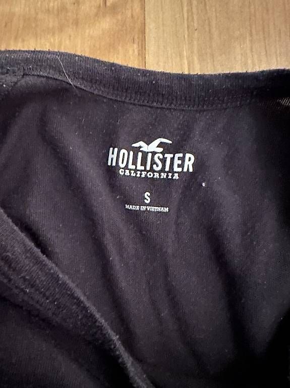 Hollister T-shirt: Sweatshirt Hollister – Usato da Windlach venduto da Joice14 1