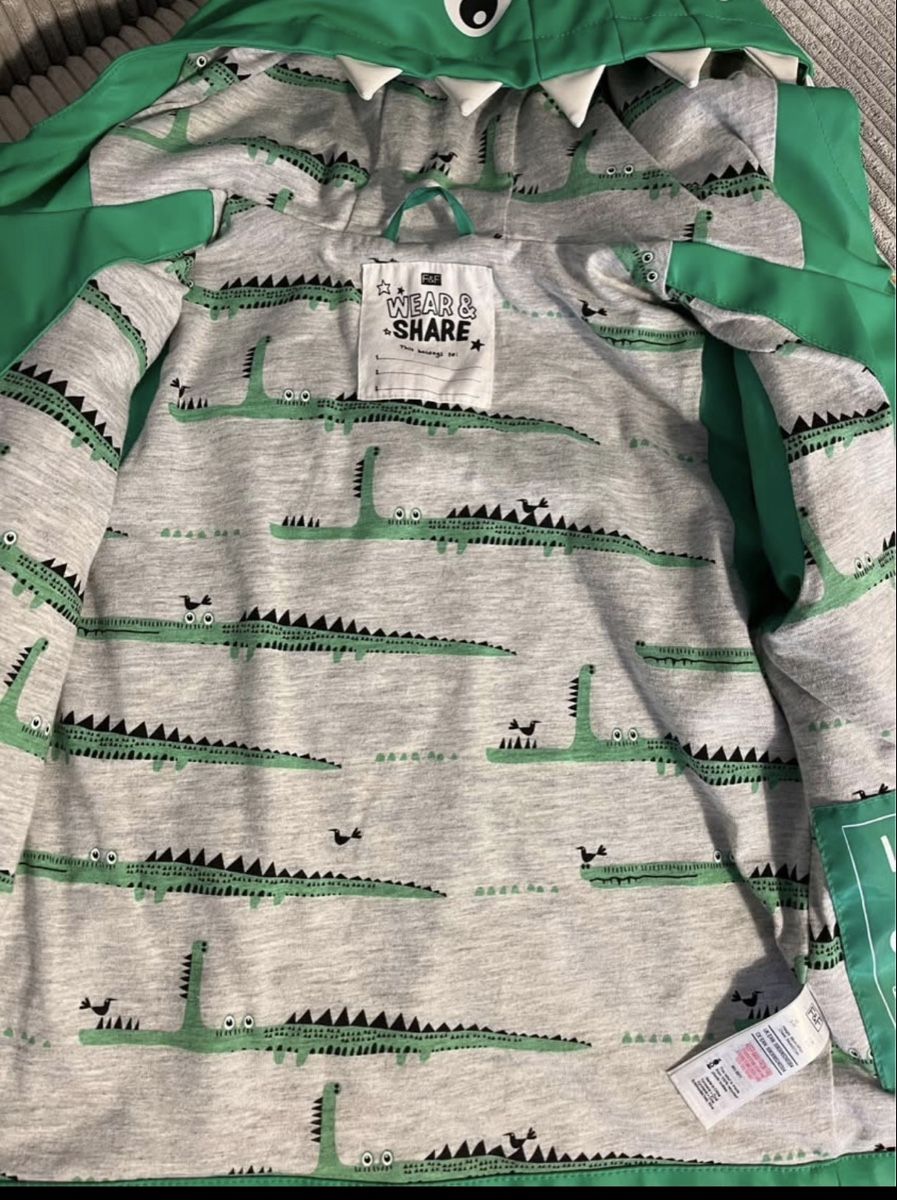 Jacken & Mäntel: Rain jacket 2/3 yrs – Gebraucht aus Hombrechtikon von boa_8kth 3