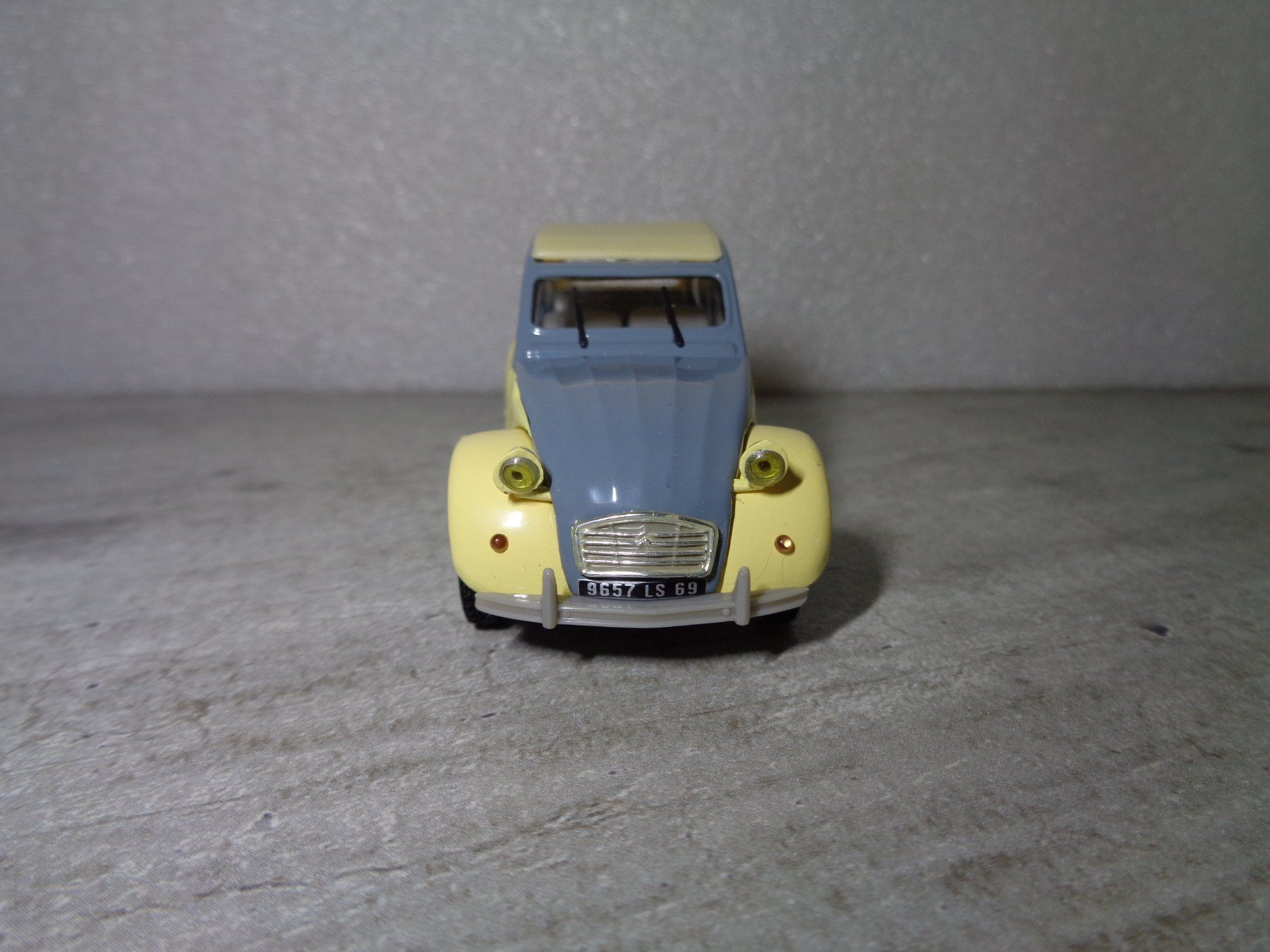 Citroën Modellini d'auto: Norev 1:43 Classic Car Citroën 2CV – Nuovo e nell'imballaggio originale da Reconvilier venduto da rallycar 1