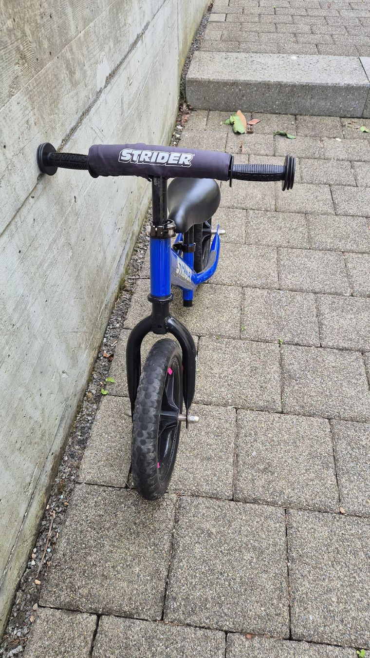 Veicoli per bambini: Strider Laufrad – Usato da Zürich venduto da Triangleplayer 2