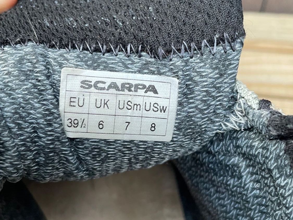 Scarpa Scarpe da donna: Scarpa Wanderschuhe, Top Zustand, Größe 39.5 – Usato da Luzern venduto da nilabintang 5
