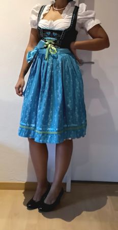 Dirndl Trachten mit Herz Stockerpoint Grösse 34 gebraucht