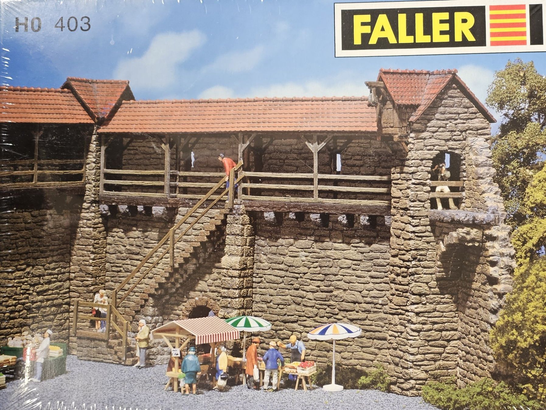 Faller 403: 2 Altstadt-Wehrtürme passen zu der Altstadtmauer (Neu und ...