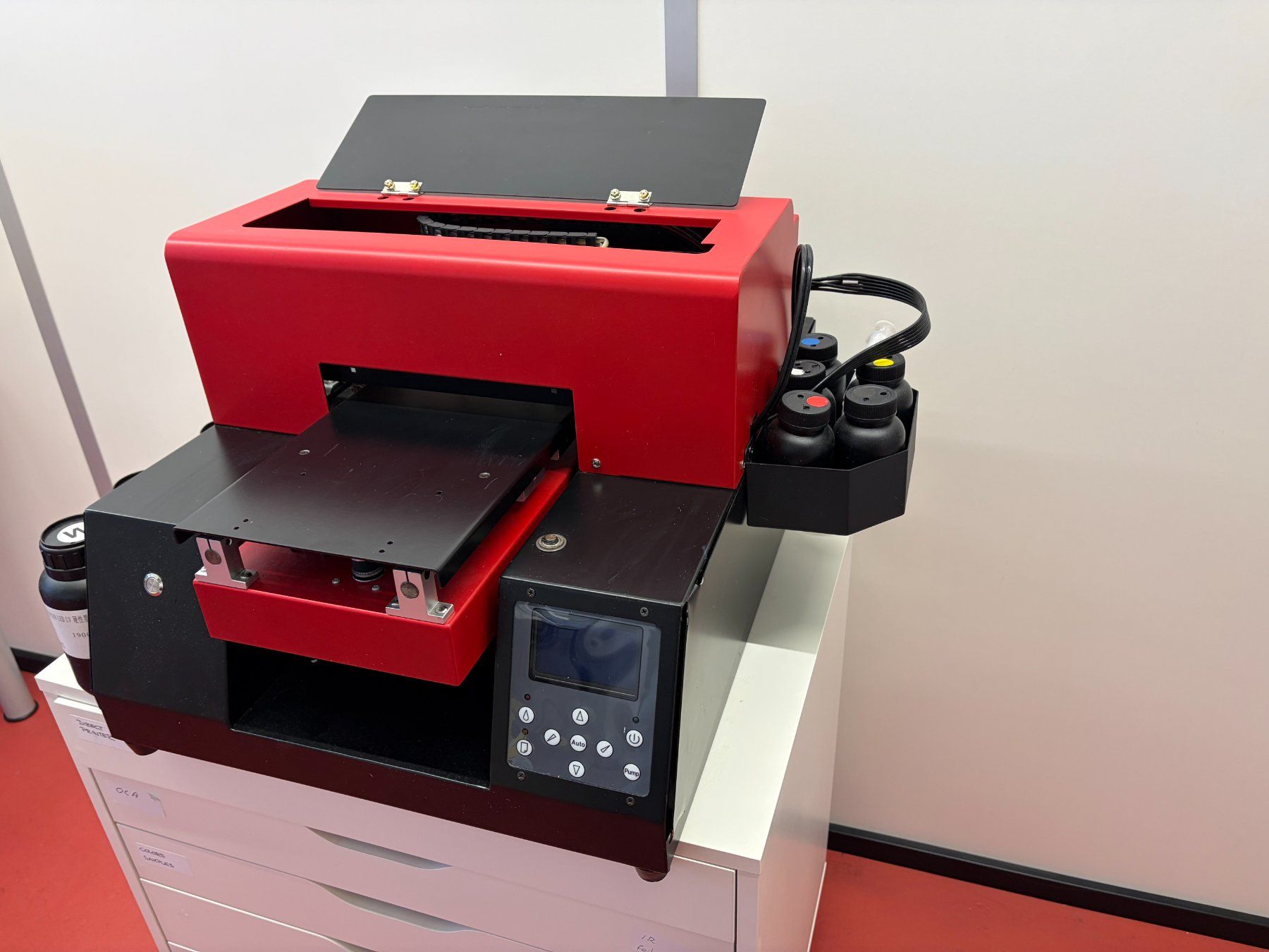 Stampanti: UV-/Direct Printer Marke Jetvinner – Difettoso da Wädenswil venduto da Colore12 3