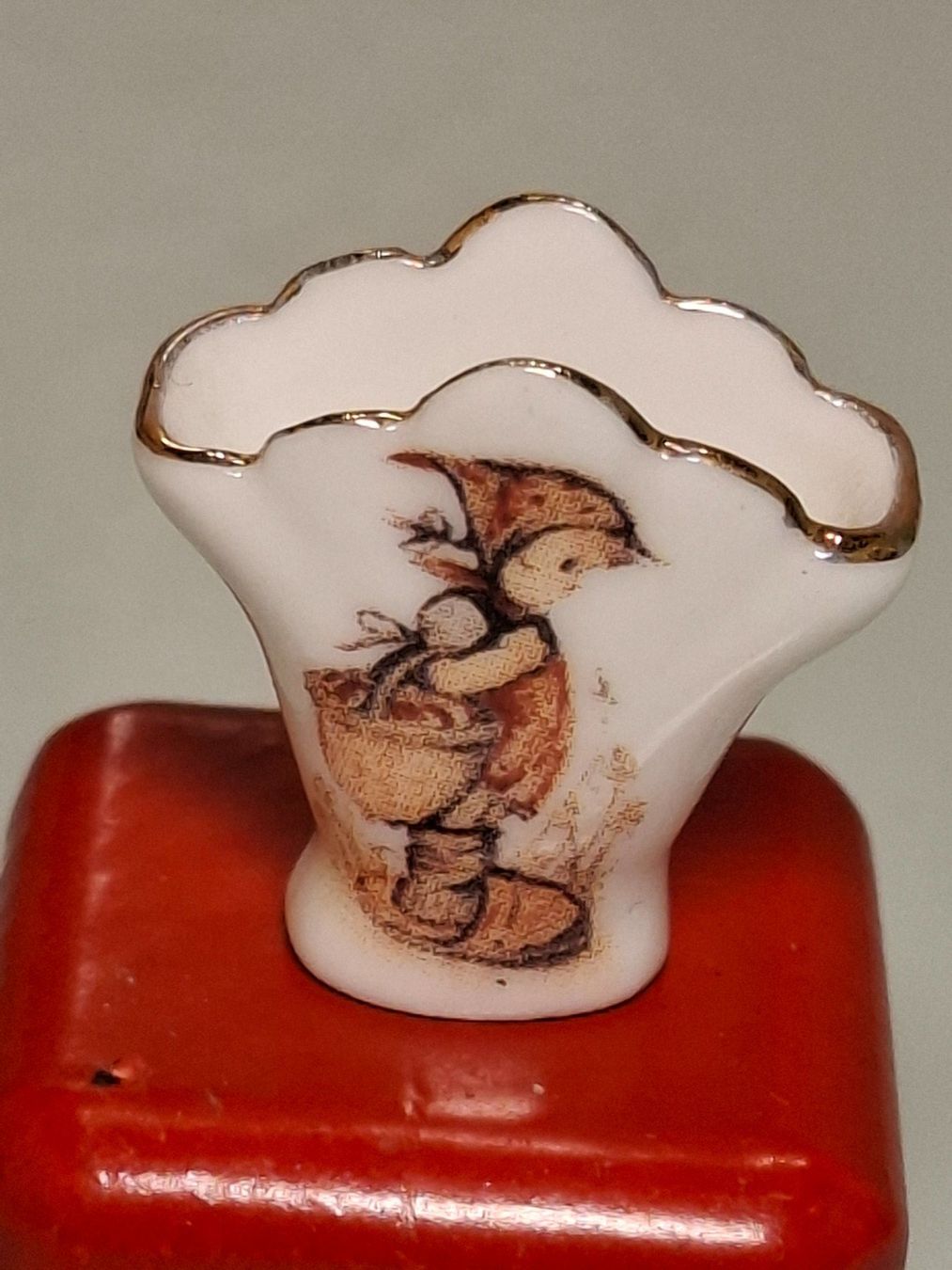 Maisons & Meubles de poupées: Reutter Hummelvase - Puppenhaus – D'occasion à Schlieren par Svenja7