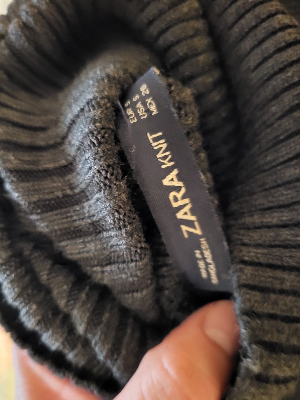 Zara Maglioni & Felpe: Zara Knit Rollkragenpullover mit Bindegürtel, S, dunkelgrau – Usato da Zürich venduto da Mada45 3