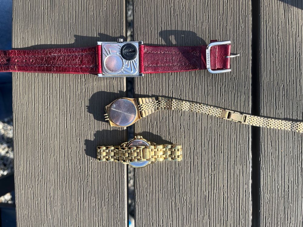 Lot De 9 Montres D'occasion - Variété De Modèles - Parfait Pour Collection Ou Pièces