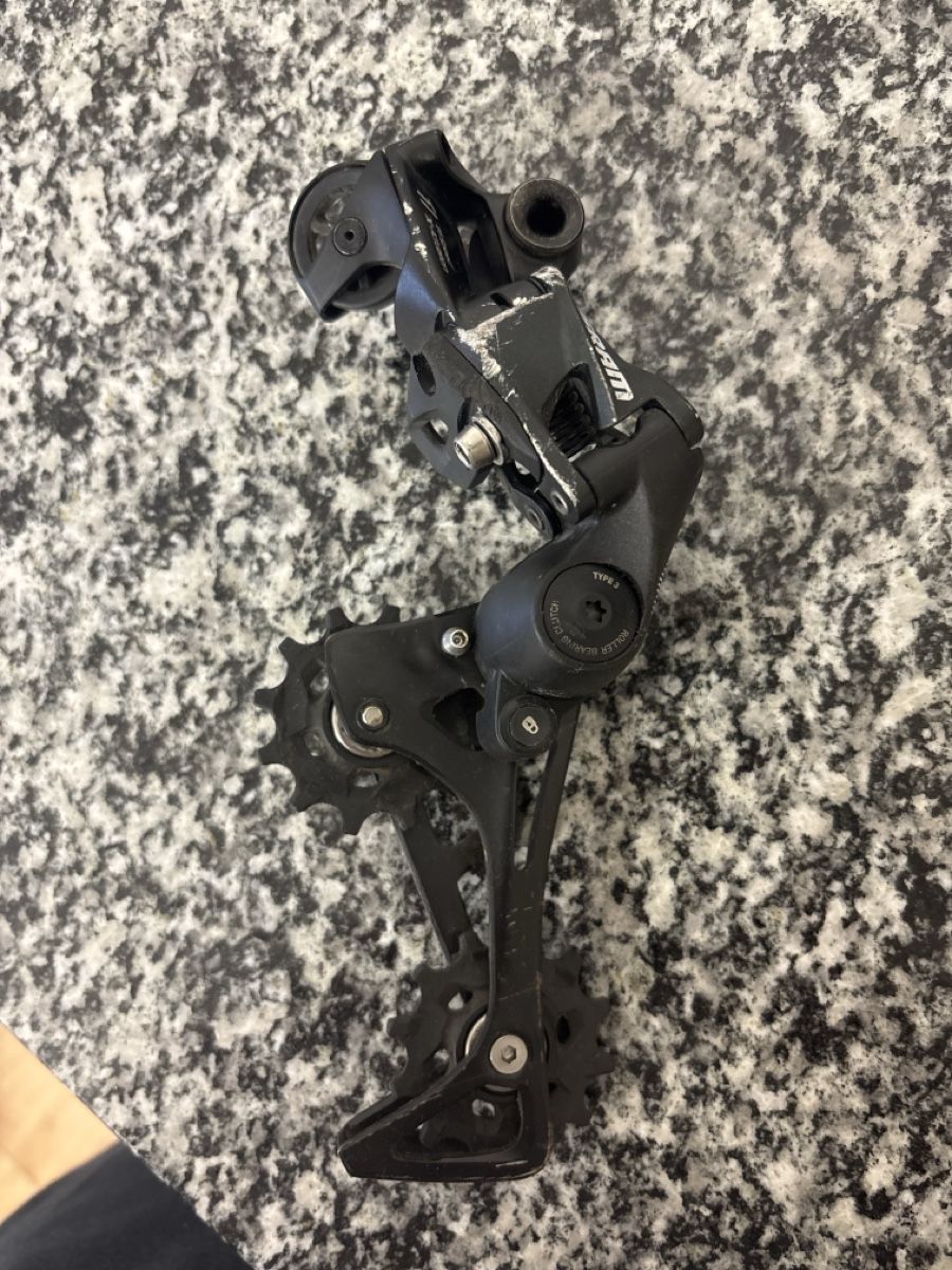 Sram Pezzi di ricambio: Sram 11 Schaltwerk – Usato da Scuol venduto da 420Biking 2