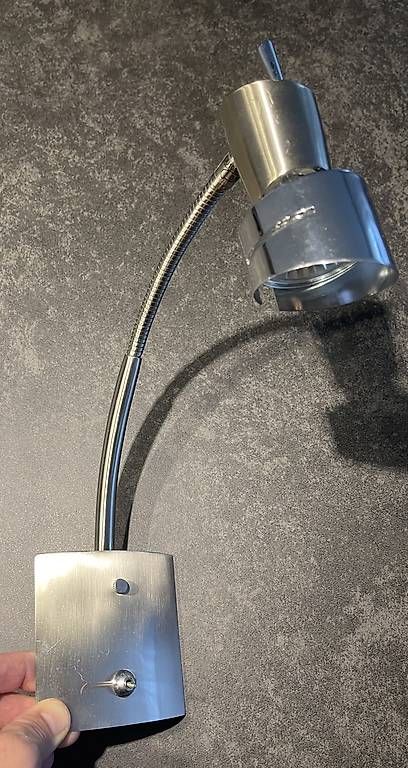 Lampade: Petite lampe murale flexible – Usato da Biel/Bienne venduto da Freunemy 1